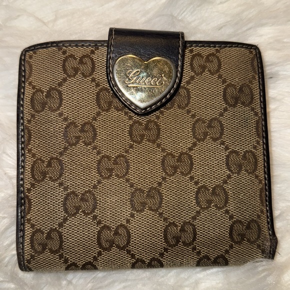 Gucci GG Canvas Heart Wallet Small Wallets GUC - Picture 4 of 13